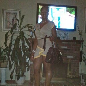 Meet your Posher, Yvette